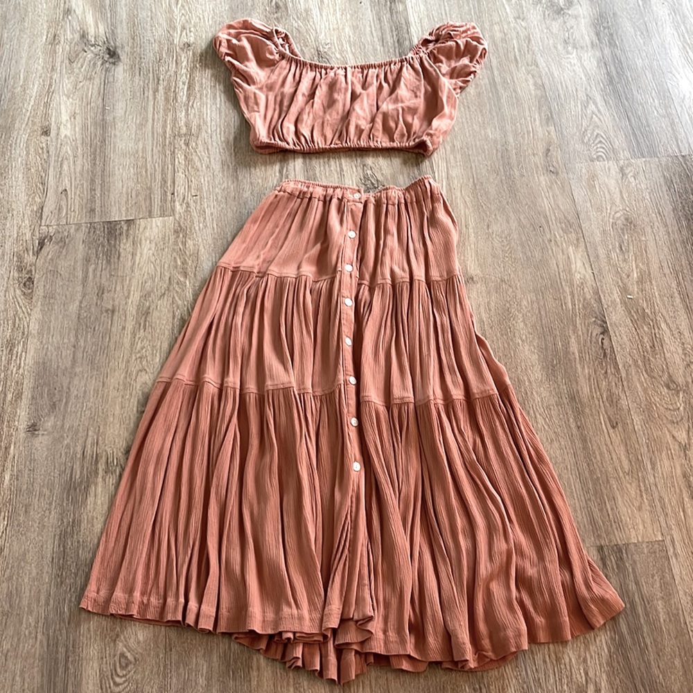 Christy Dawn Midi Skirt and Top Set XS/S